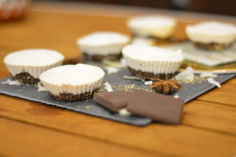 Helwa tat-Tork mini cheesecakes decorated with anise stars and chocolate